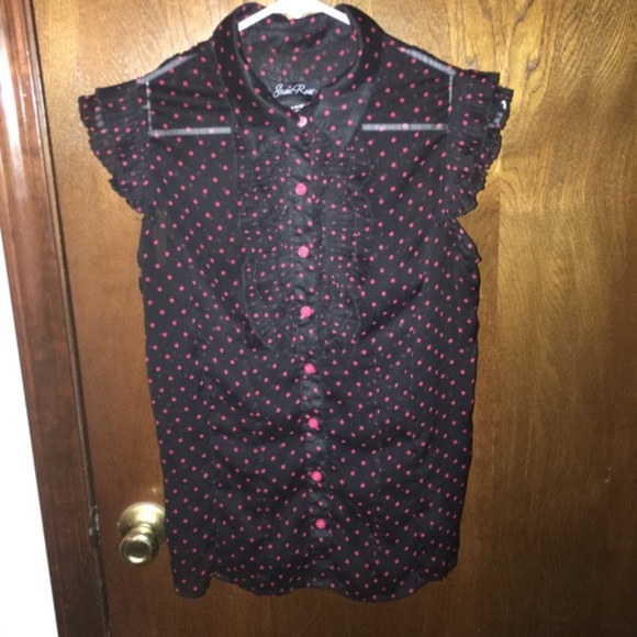 Susie Rose Tops - Susie Rose short sleeve top black & red polka dots